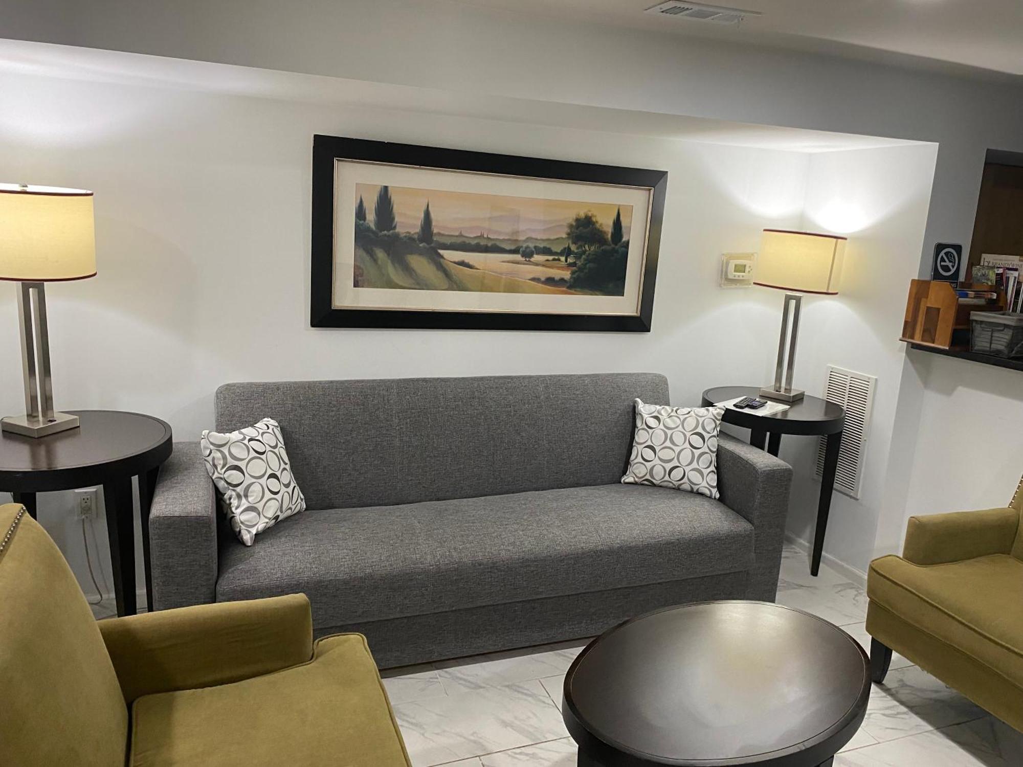 Lovely Remodeled 2Bdrm Basement Home Washington Esterno foto